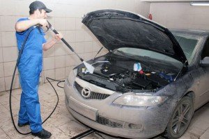 Как правильно мыть двигатель автомобиля?
