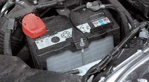 Как поднять плотность в аккумуляторе автомобиля